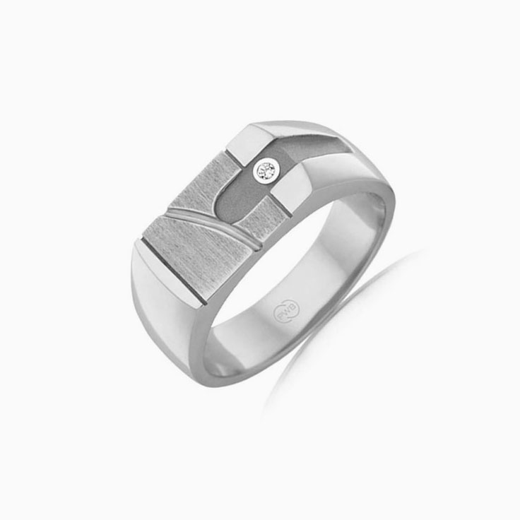 Diamond Signet ring 2TJ3205